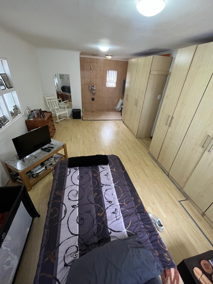 4 Bedroom Property for Sale in Ferness Estate Western Cape
